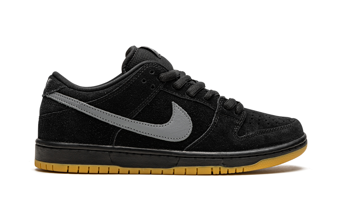 SB Dunk Low Pro "Fog" BQ6817 010