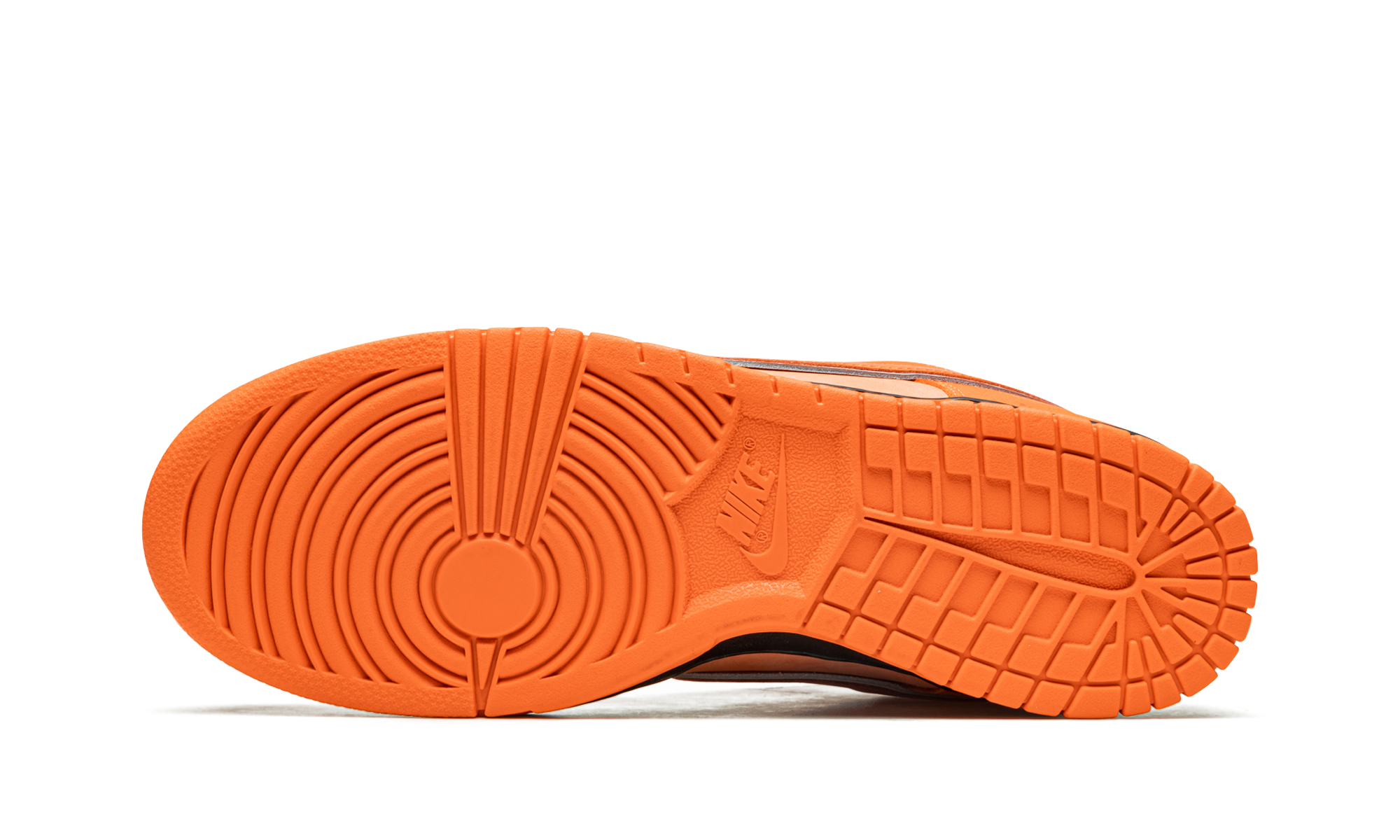 SB Dunk Low "Concepts - Orange Lobster Special Box" FD8776 800A